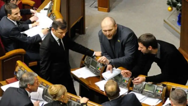 Рада расширила полномочия Совета нацбезопасности и обороны