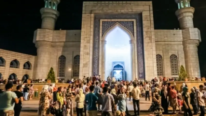 Как проходила ночь &#1178;адір т&#1199;ні в Центральной мечети Алматы