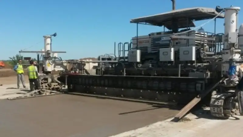 Реконструкция взлетно-посадочной полосы аэропорта Уральска завершится 15 октября