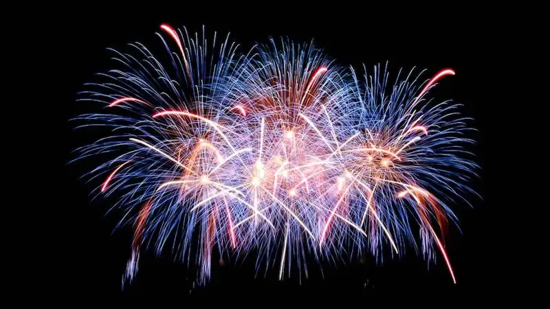 В Казахстане выявлены десятки случаев незаконной продажи пиротехнических изделий