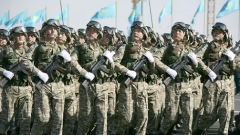 Казахстанские военные будут обеспечены служебным жильем в ближайшие годы
