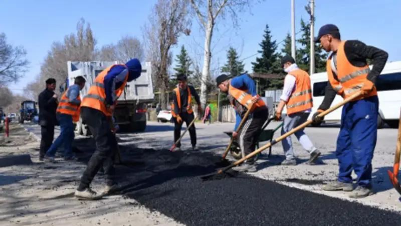 В Алматы в этом году построят 121 км новых дорог
