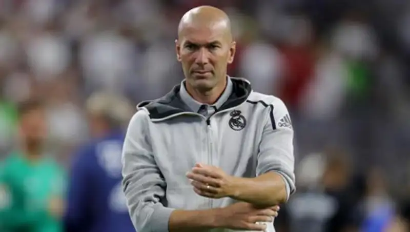 Зидан попал в ДТП