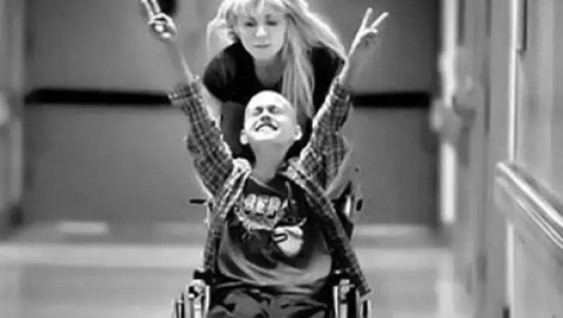 В РК работает онлайн поддержка лиц, воспитывающих детей-инвалидов