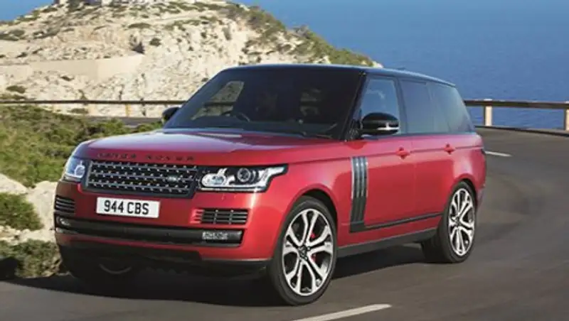 Внедорожник Range Rover стал роскошнее