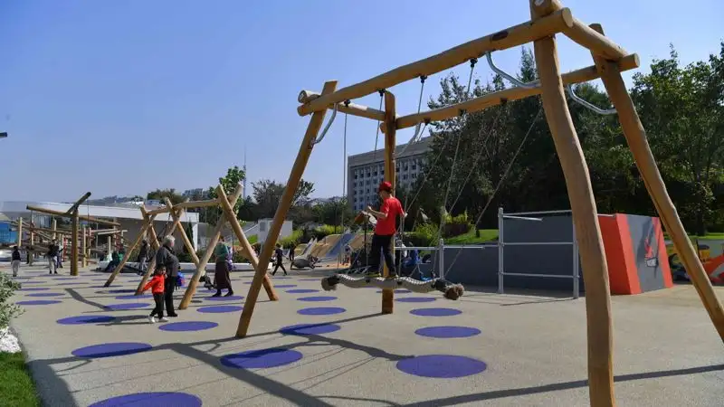 Топ бесплатных развлечений для детей в Алматы