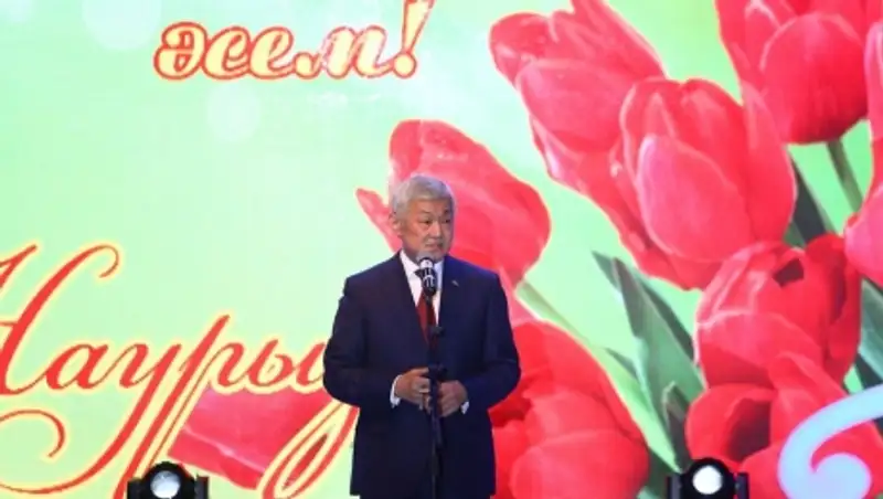 Б.Сапарбаев: Мы поддержим все начинания женщин