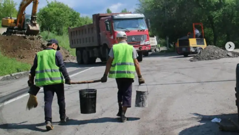 Дороги в центре Алматы перекроют ночью из-за ремонта