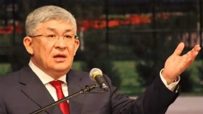 Глава Кызылординской области осмотрел строящиеся объекты, фото - Новости Zakon.kz от 25.11.2013 23:05