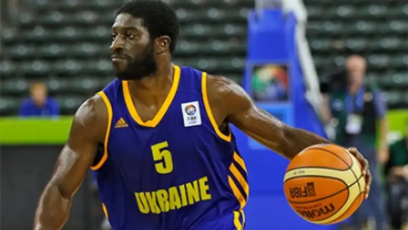 Американский баскетболист отказался выступать за сборную Украины