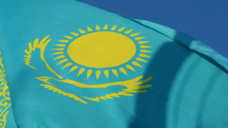 В Алматы отмечают День государственных символов РК