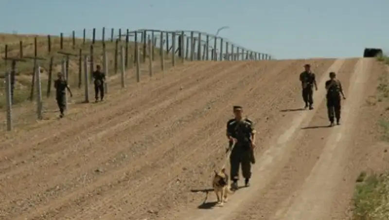 Спиртные напитки, ГСМ, БАД задержали пограничники