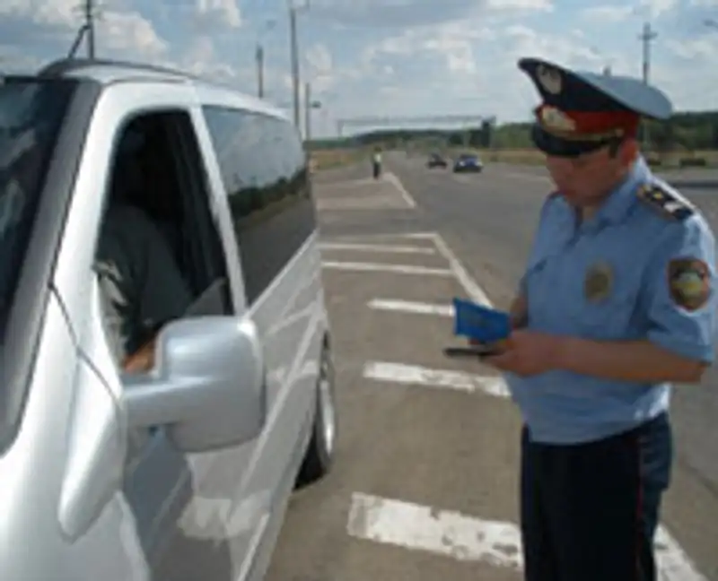 Дорожная полиция обязана принимать к регистрации доверенности, не заверенные нотариально , фото - Новости Zakon.kz от 03.10.2012 19:00