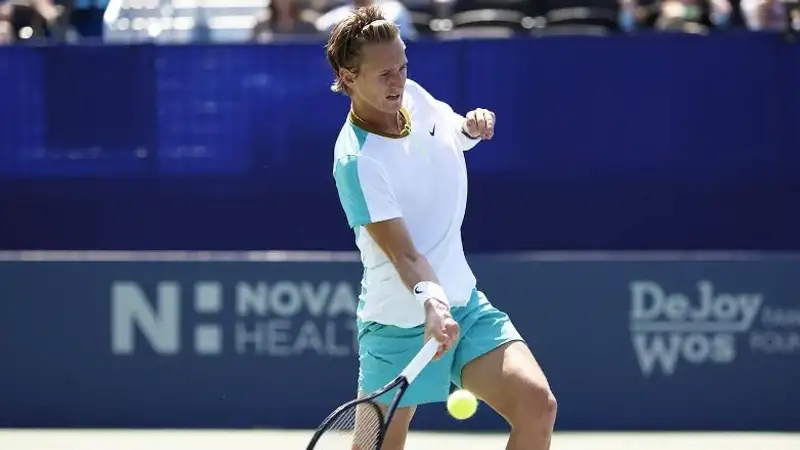 Видео: Себастьян Корда отыграл матчбол у Ришара Гаске в 1/4 финала турнира в Уинстон-Сейлеме