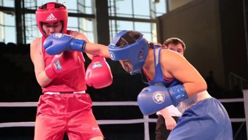 В Астане открылся чемпионат Казахстана по боксу среди женщин