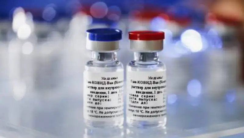 Количество пунктов вакцинации увеличат в столичных торговых домах