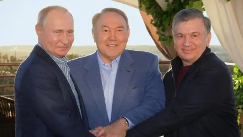 Назарбаев встретился с Путиным и Мирзиеевым