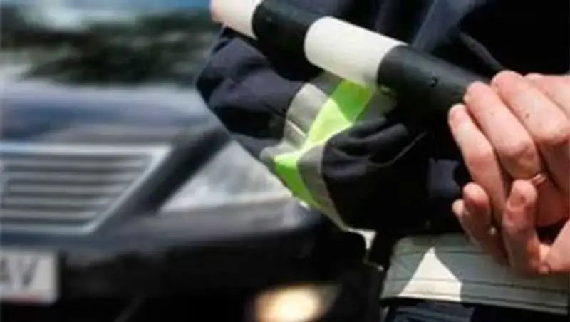 Водитель превзошел знаниями инспектора дорожной полиции