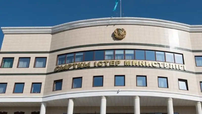 Казахстанцев среди погибших нет – МИД о взрыве в аэропорту Кабула