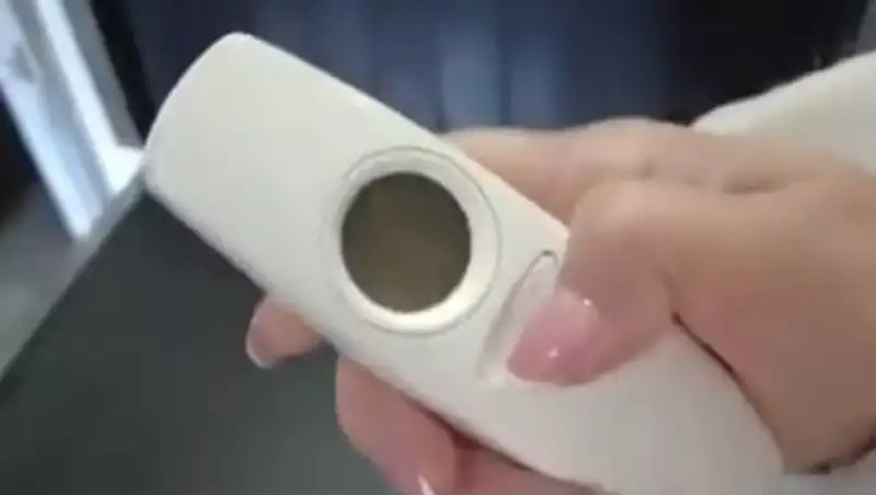 В Нур-Султане работники вокзала замеряли температуру неисправным тепловизором