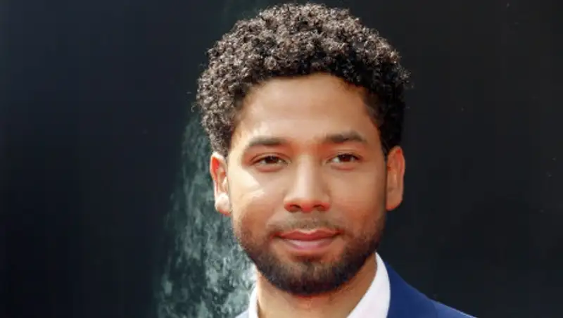 Чернокожего гея-актера обвинили в лжесвидетельстве