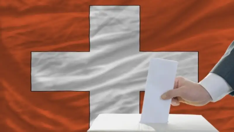 В Швейцарии начинаются парламентские выборы