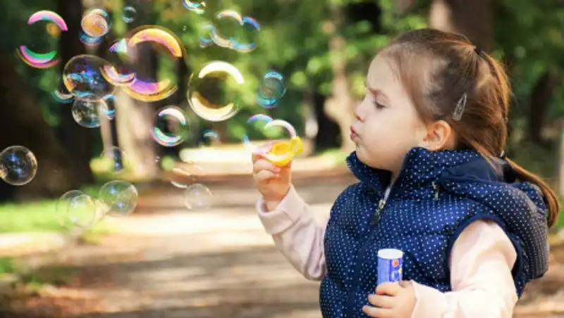 Устроить ребенка в детсад и школу можно через сайт в Алматы - новшества