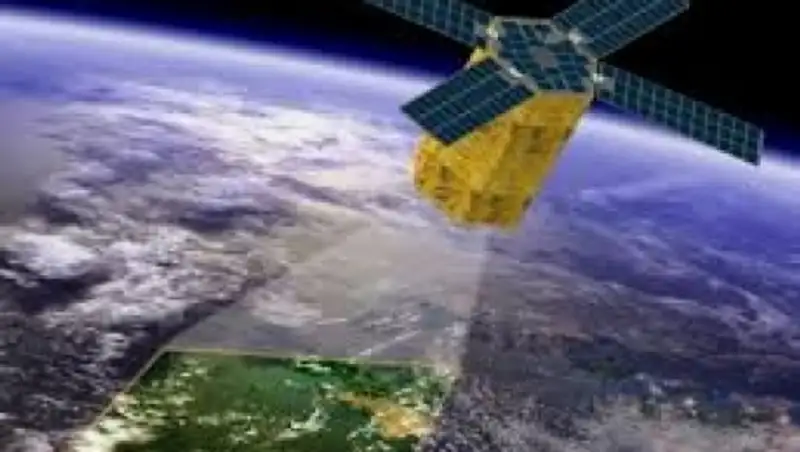 Спутник, способный снимать Землю каждые 10 минут, передал первые фото на Землю