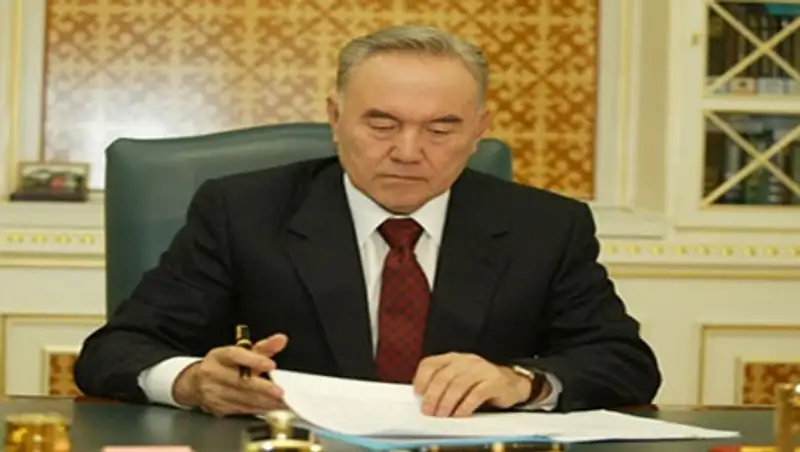 Н. Назарбаев подписал новый Трудовой кодекс, фото - Новости Zakon.kz от 25.11.2015 16:32