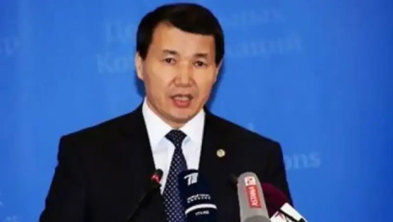 Развитию квазигосударственного сектора в РК препятствует коррупция - Шпекбаев