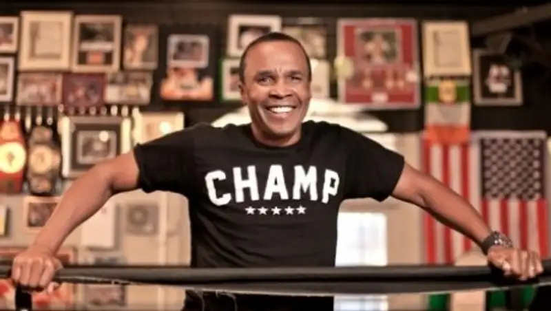 Легендарный Шугар Рэй назвал победителя второго боя Головкин — "Канело"