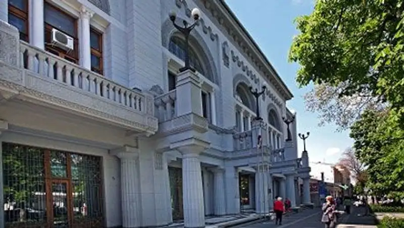 Украина отозвала лицензии у двух банков в Крыму