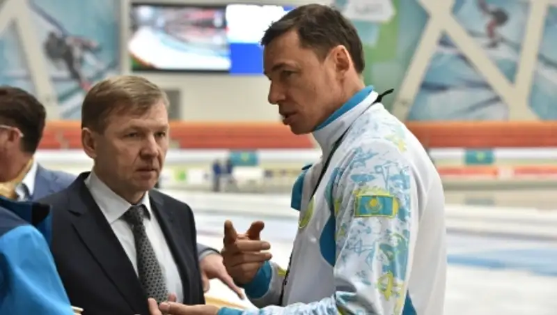 Федерация конькобежцев РК против продления контракта с наставником сборной Казахстана 
