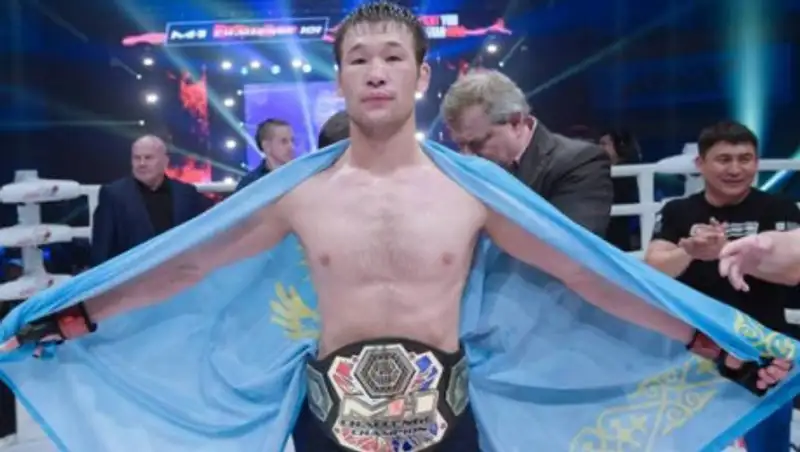 Казахстанец дебютирует в UFC в карде боя Нурмагомедов - Гэтжи