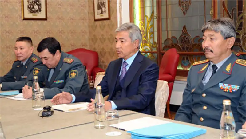 И.Тасмагамбетов принял участие в заседании Совета министров обороны государств СНГ