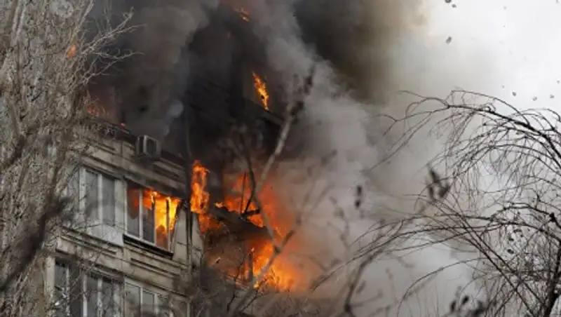 Останки четвертого погибшего найдены под завалами дома в Волгограде