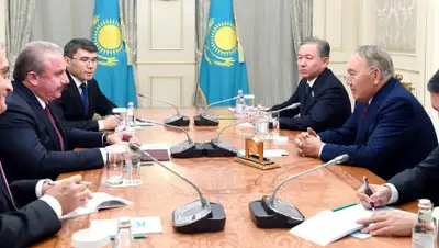 elbasy.kz, фото - Новости Zakon.kz от 23.09.2019 20:23