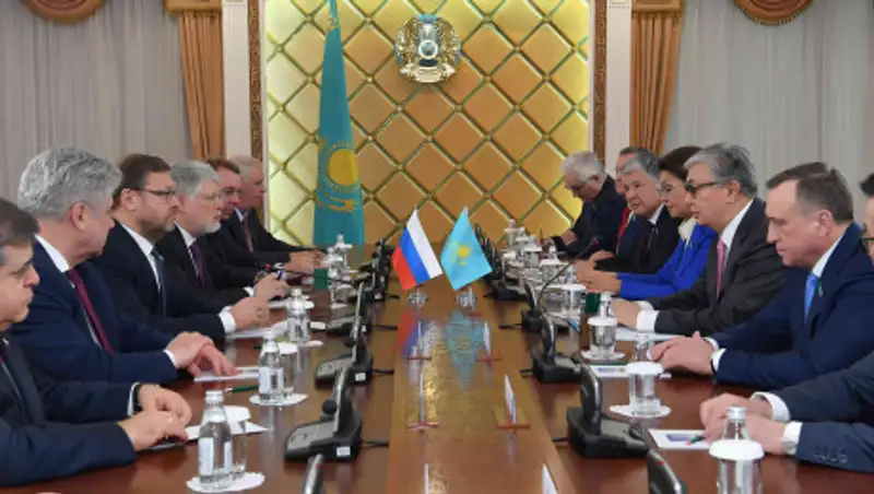 Токаев принял делегацию Совета Федерации России