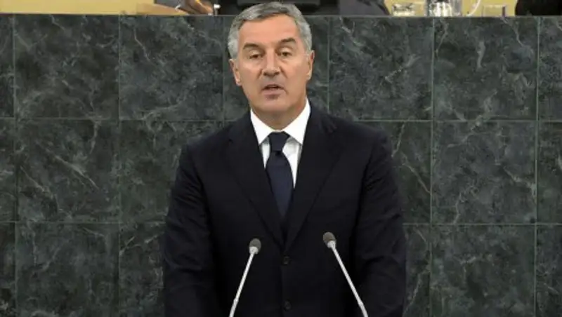 Джуканович побеждает на выборах президента Черногории