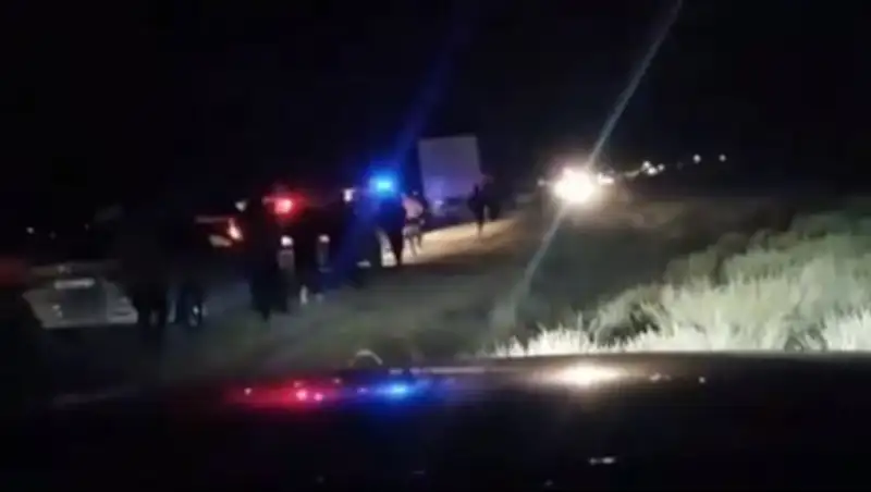 Как полицейские в Актау за грузовиком гонялись