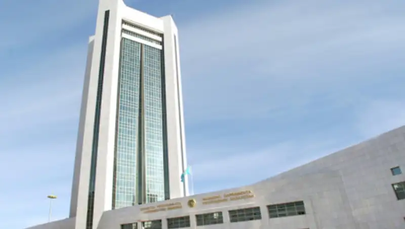 Заседание Мажилиса Парламента РК под председательством Нигматулина