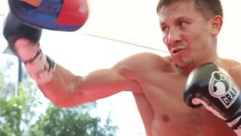 Геннадий Головкин продемонстрировал силу своих ударов