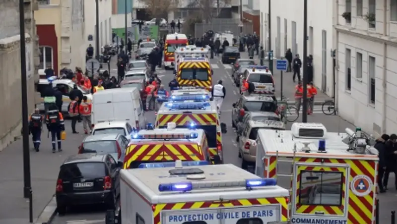 AFP: восемь участников террористических атак в Париже уничтожены