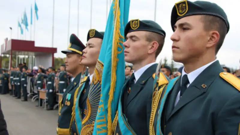 Военнослужащие перечислили однодневную зарплату на борьбу с коронавирусом