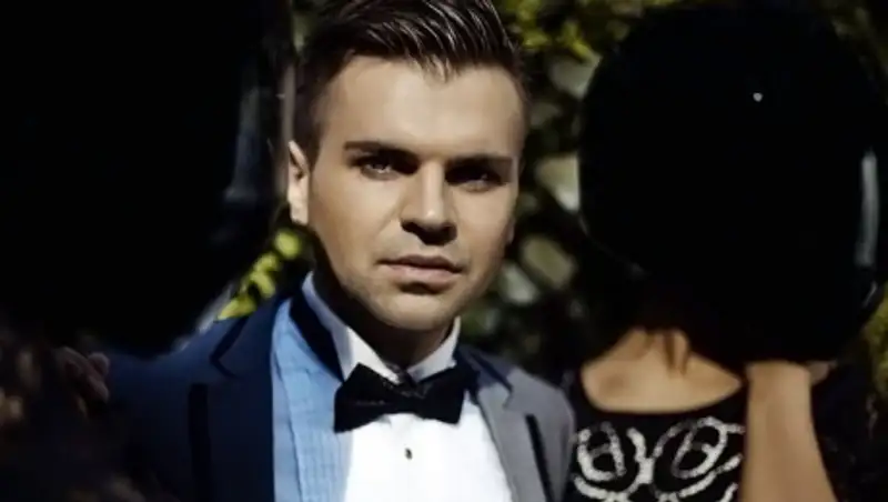 Украинский певец Владислав Левицкий и его родные погибли в ДТП