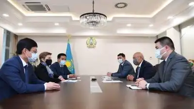 пресс-служба акима Туркестанской области., фото - Новости Zakon.kz от 21.10.2021 20:14