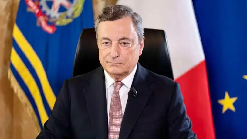 Премьер Италии ушел в отставку