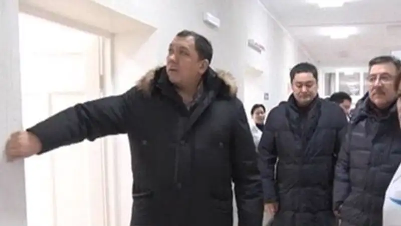 Аким Западного Казахстана не на шутку разозлился из-за ветра