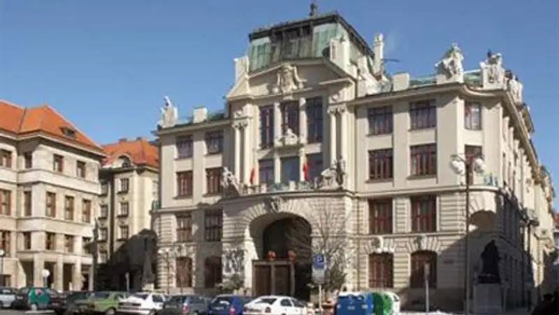 Прага отказалась принимать Януковича