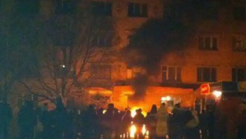 Милиции Константиновки разрешили стрелять по протестующим на поражение